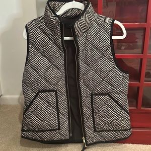 J. Crew Black & White / Beige Vest size Medium